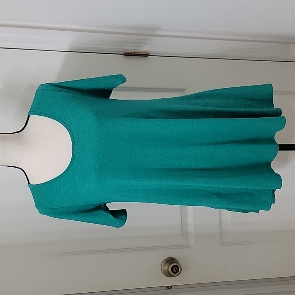 LuLaRoe Size XS "Perfect Tee" Green Yellow Marled Colored Swing Tunic Top, EUC